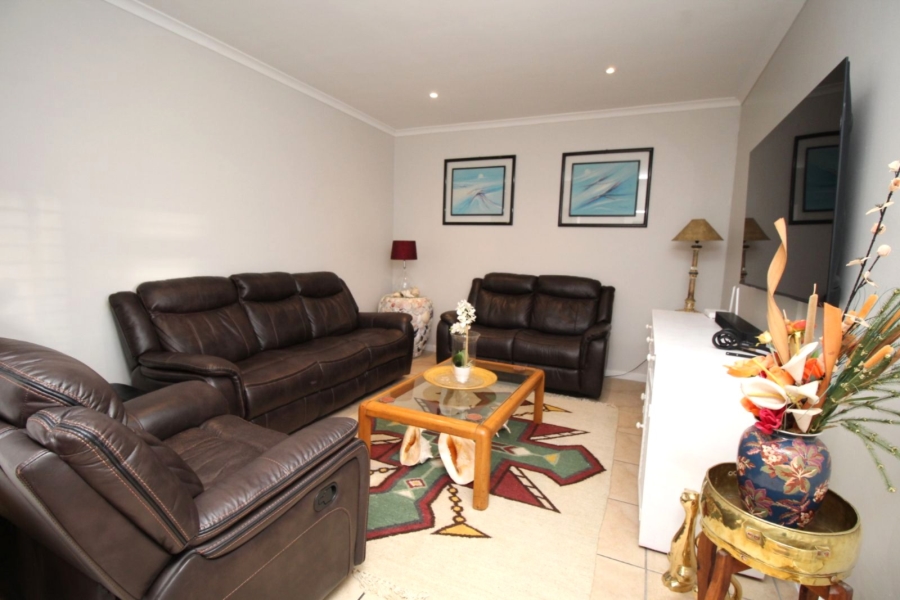 3 Bedroom Property for Sale in Country Club Western Cape